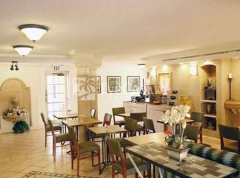 La Quinta Inn Baton Rouge 3*