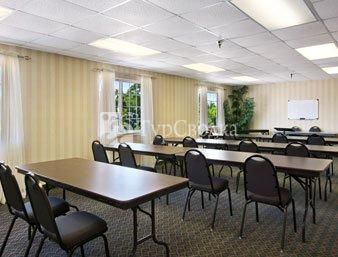 Microtel Inn and Suites Baton Rouge 2*