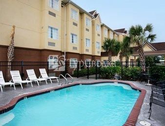Microtel Inn & Suites Baton Rouge I-10 2*