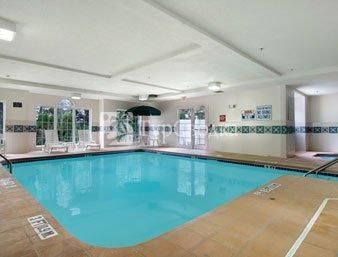 Microtel Inn & Suites Beckley 2*