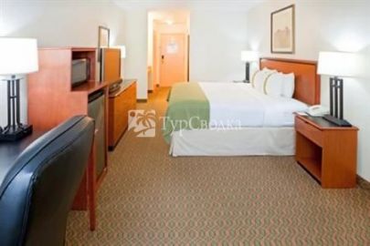 Holiday Inn-Brownsville 3*