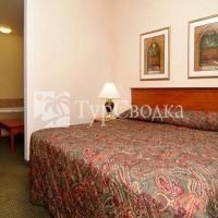 Comfort Suites Burlington 2*