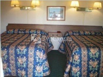 Estero Bay Motel 2*