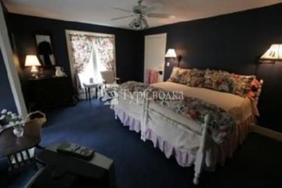 42 Montgomery Bed & Breakfast Cherry Valley 2*