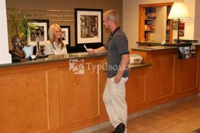 Hampton Inn and Suites Chincoteague-Waterfront 2*