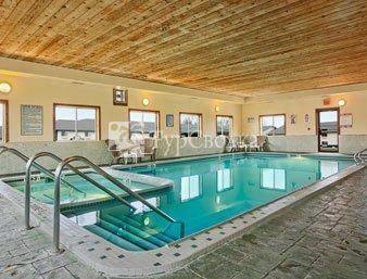 Days Inn Clare 2*