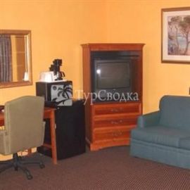 Trade Winds Inn 3*