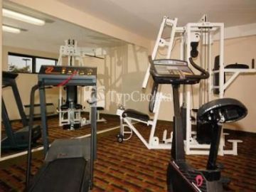 Comfort Inn Airport Colorado Springs 2*