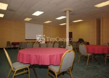 Comfort Suites Colorado Springs 3*