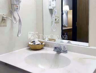 Travelodge Colorado Springs 2*