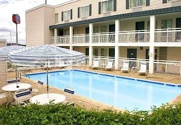 Fairfield Inn Pittsburgh Cranberry Township 2*