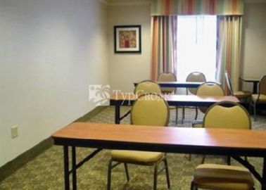 Comfort Inn & Suites Creswell 2*