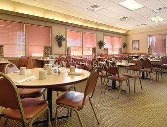 Days Inn Cullman 2*