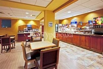 Holiday Inn Express & Suites Fort Lauderdale Airport West 3*