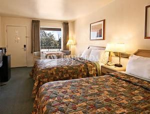 Days Inn Deming 2*