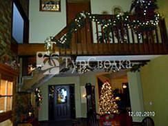 Whispering Oaks Bed & Breakfast 3*