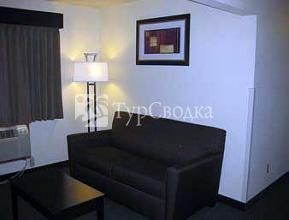Baymont Inn & Suites Eau Claire, WI 2*
