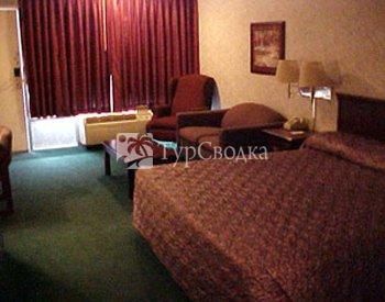 BEST WESTERN Hensley's 2*