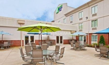 Holiday Inn Express Suites Elizabethtown 2*