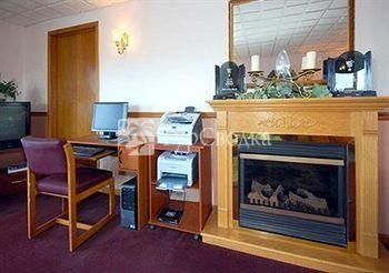 Econo Lodge Escanaba 2*