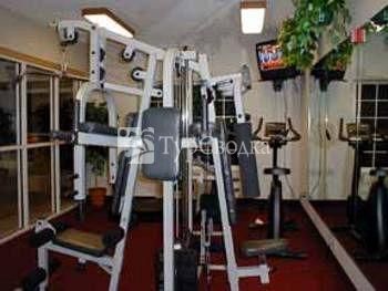 Quality Inn & Suites Fort Collins 2*