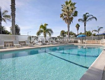Super 8 Motel Goleta 2*