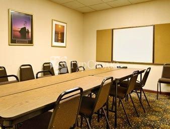 Days Inn - Goodlettsville 1*