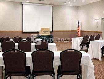 Ramada Inn Grand Junction 2*