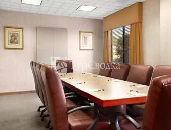 Wingate by Wyndham Greensboro 3*
