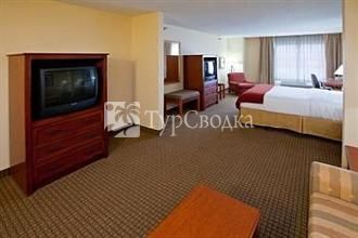 Holiday Inn Express Hotel & Suites Greenville (Ohio) 2*