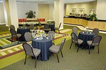 Hilton Hartford 3*
