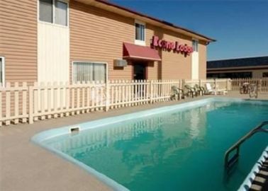 Econo Lodge Hays 2*