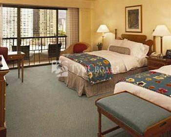 Hilton Hawaiian Village Beach Resort & Spa 5*