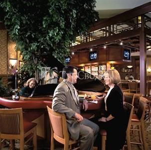 Embassy Suites Hot Springs 3*