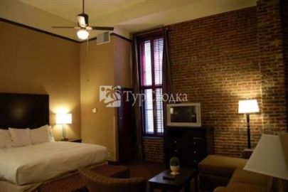Homewood Suites Indianapolis - Downtown 3*
