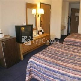 American Inn & Suites Ionia 2*