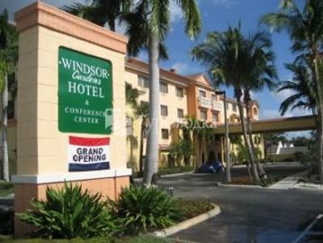 Windsor Gardens Hotel Juno Beach 3*