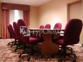 Holiday Inn Express Hotel & Suites University Kent (Ohio) 2*