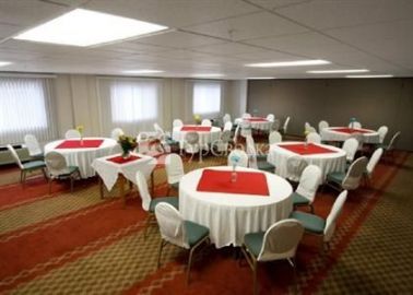 Comfort Inn and Suites Kent 3*