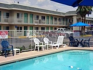 Motel 6 Kingman East 1*