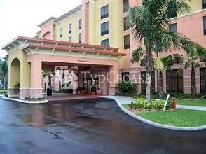 Hampton Inn & Suites Orlando - South Lake Buena Vista 2*