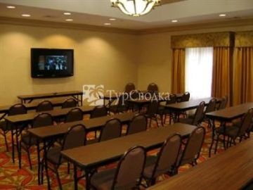 La Quinta Inn & Suites Lake Charles 2*