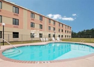 Sleep Inn & Suites Lake Charles 2*