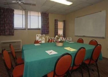 Rodeway Inn Lewisville 2*