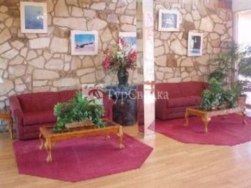 White Oaks Hotel 2*