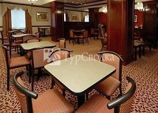 Centerstone Suites 2*