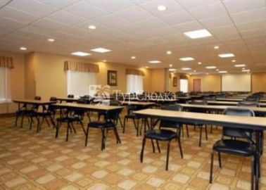 Comfort Suites Airport Louisville (Kentucky) 3*