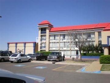 Red Roof Inn Lubbock 3*