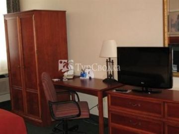 Holiday Inn Express Madison (Wisconsin) 2*