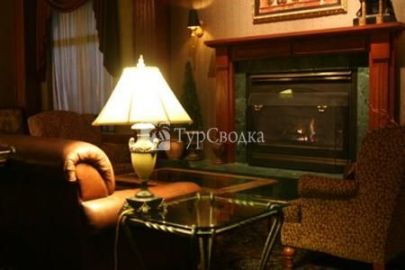 Holiday Inn Hotel & Suites Madison West 3*